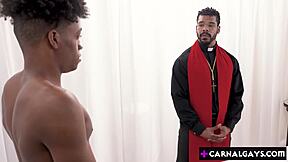 Scenă#3 pentru Clip: Pastor Brock Johnson's forbidden love with black t...