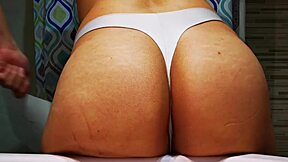 Σκηνή#2 για βίντεο: A beautiful femboy showing off his big ass and ask...