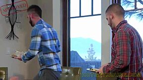 Escena#2 para video: Dirty on the desk with muscular gay couple
